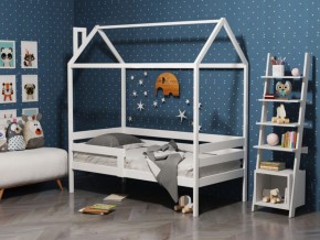 Детская кровать-домик из массива березы Соня-6 (800*1600) Белый/Лак в Менделеевске - mendeleevsk.ok-mebel.com | фото