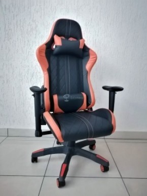 Кресло геймерское Barneo K-52 (черная экокожа оранжевые вставки) в Менделеевске - mendeleevsk.ok-mebel.com | фото