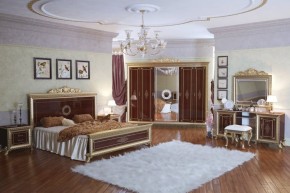 Спальный гарнитур Версаль (модульная) в Менделеевске - mendeleevsk.ok-mebel.com | фото